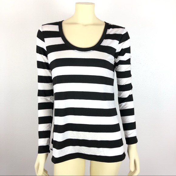 Evereve Tops - Peyton Jensen Black White Striped Top Size S